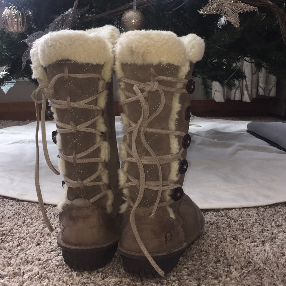 Sorel waterproof insulated winter boots